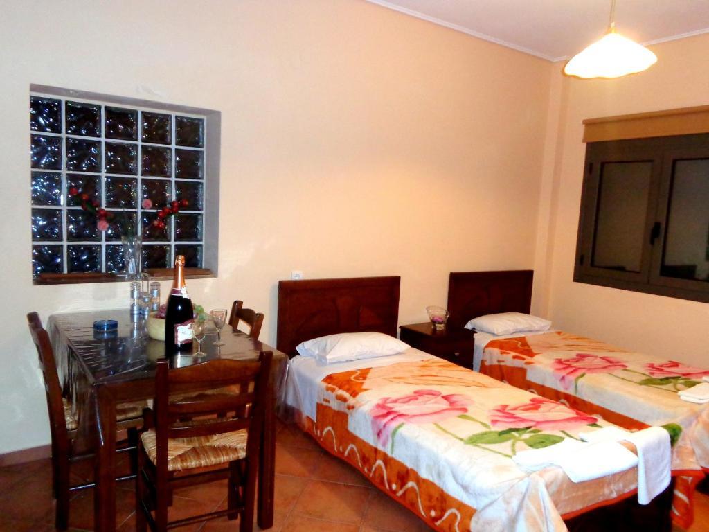 Makronas Apartments Karystos  Zewnętrze zdjęcie